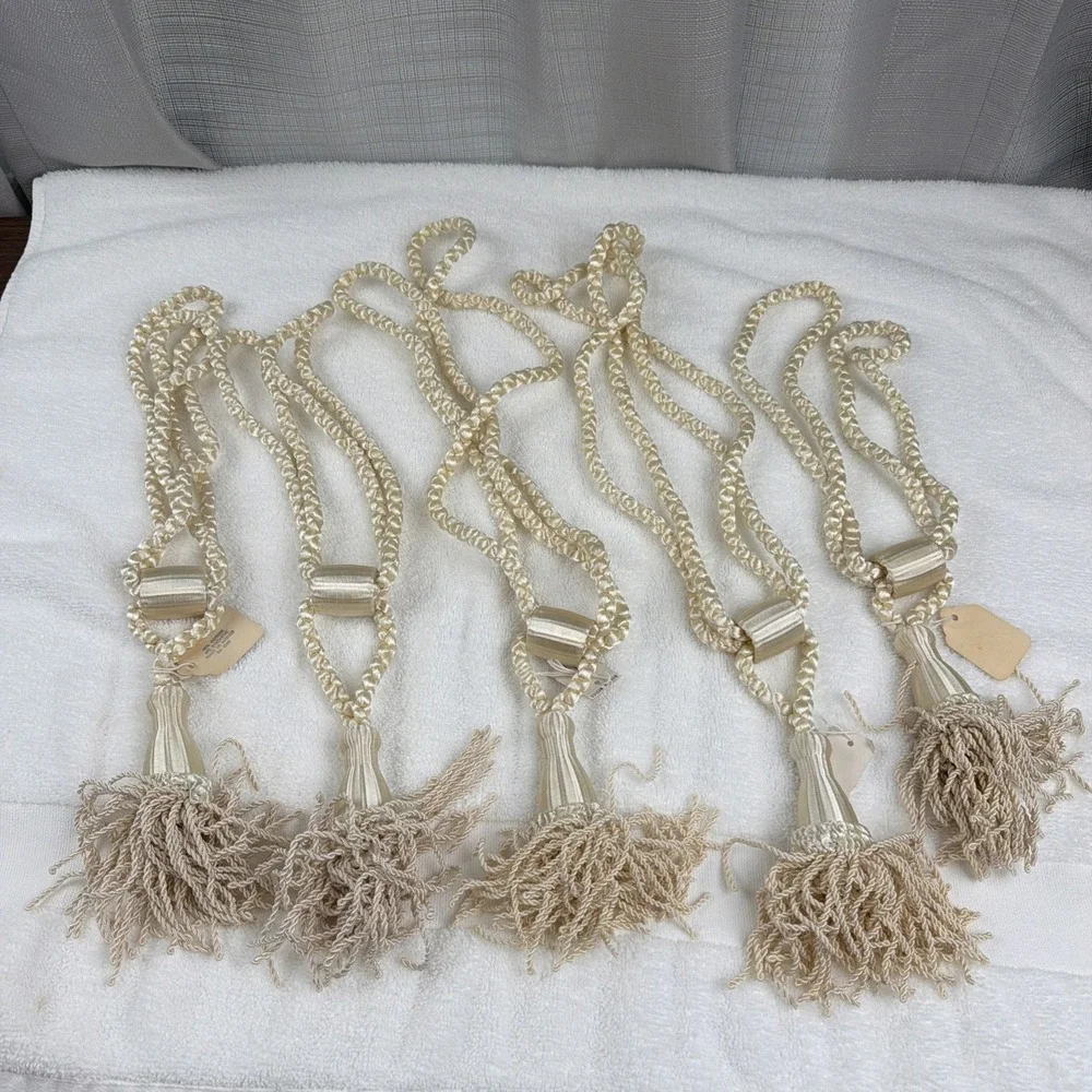 Lot Of 5 Ivory Curtain Tie Backs With Tassels Shiny/glossy Look Boho Rope Twist